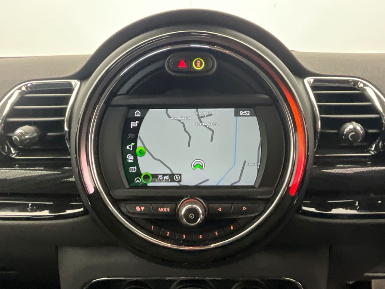 Mini Clubman 1.5 Cooper Exclusive — image 18