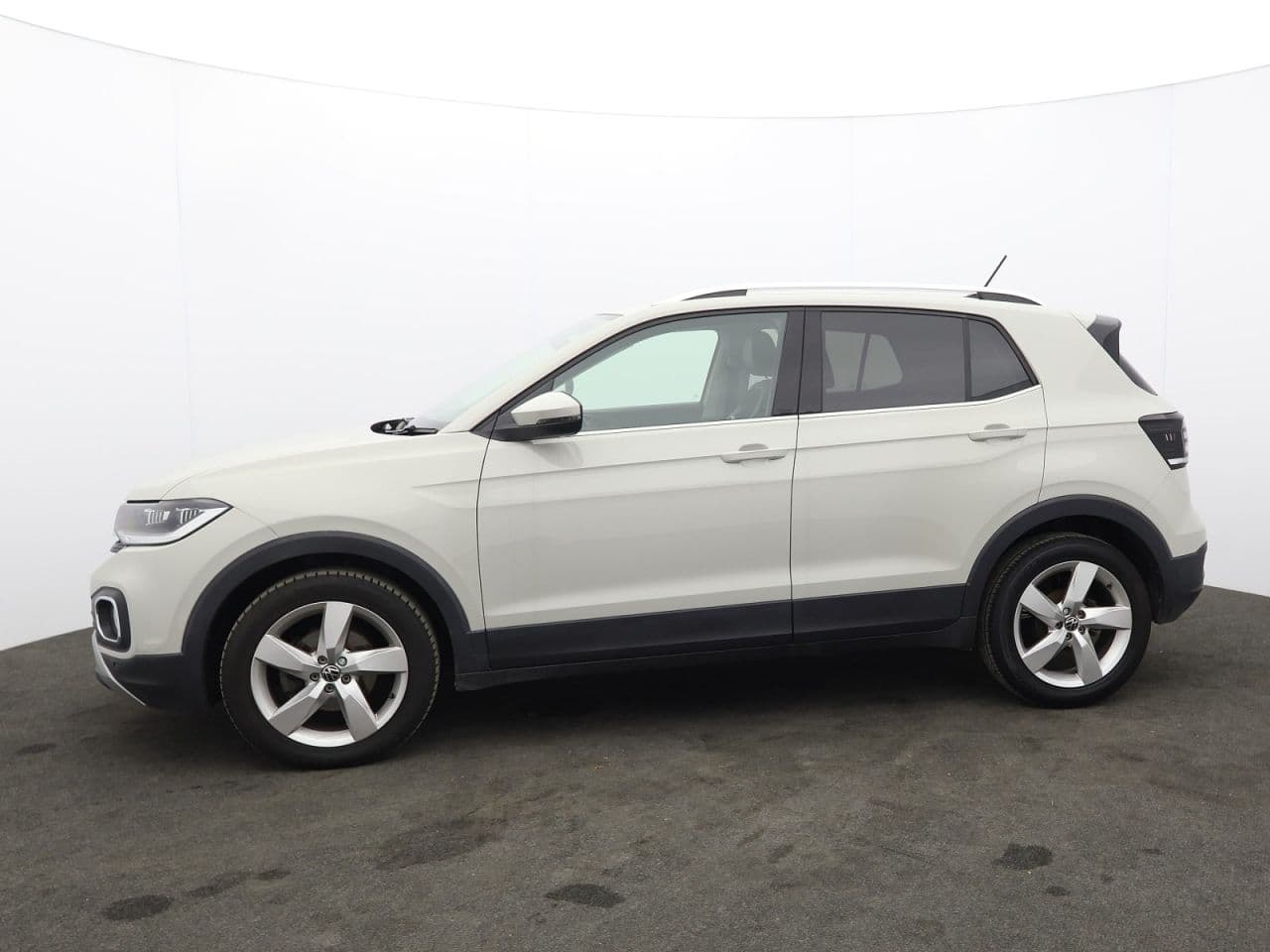 Volkswagen T-Cross 1.0 TSI SEL — image 6