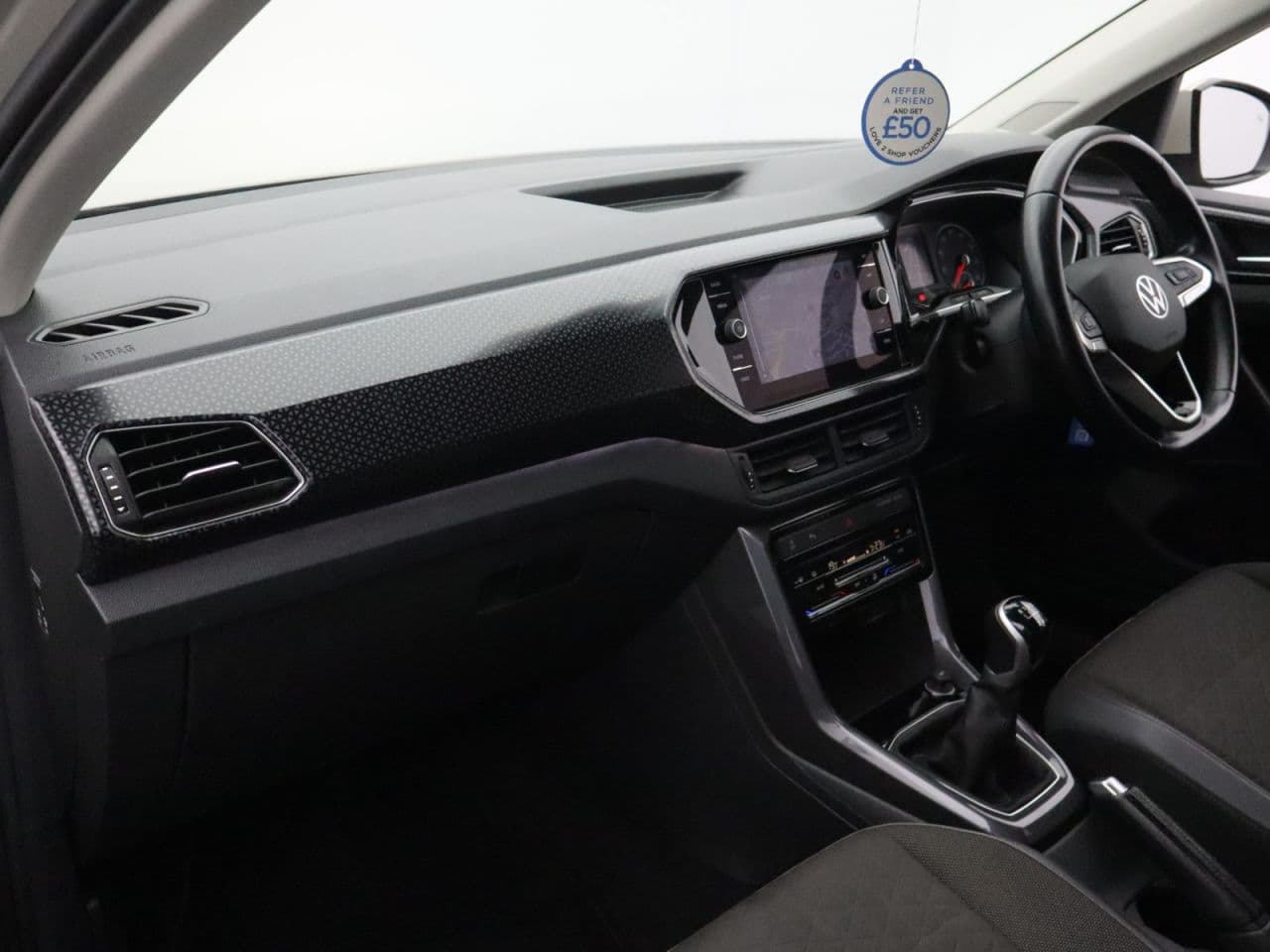 Volkswagen T-Cross 1.0 TSI SEL — image 30