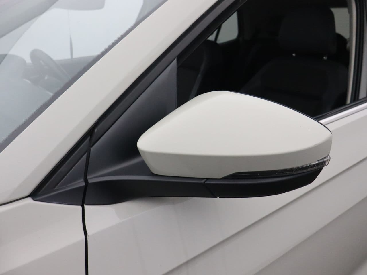 Volkswagen T-Cross 1.0 TSI SEL — image 39