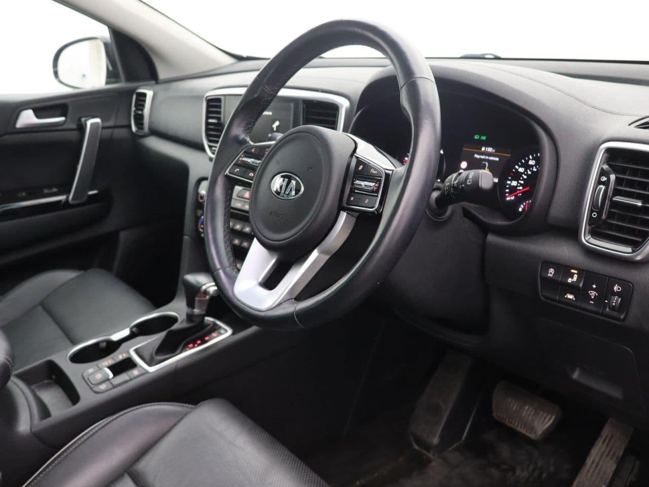 Kia Sportage 1.6 CRDi EcoDynamics+ 4 — image 12