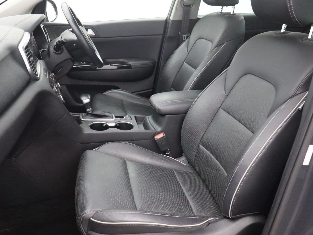 Kia Sportage 1.6 CRDi EcoDynamics+ 4 — image 22