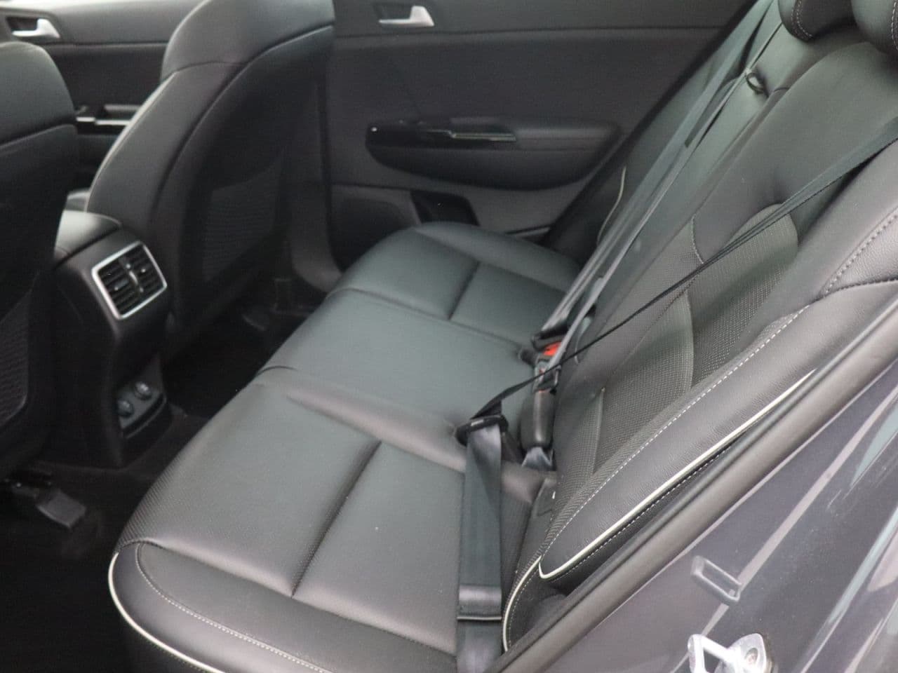 Kia Sportage 1.6 CRDi EcoDynamics+ 4 — image 23