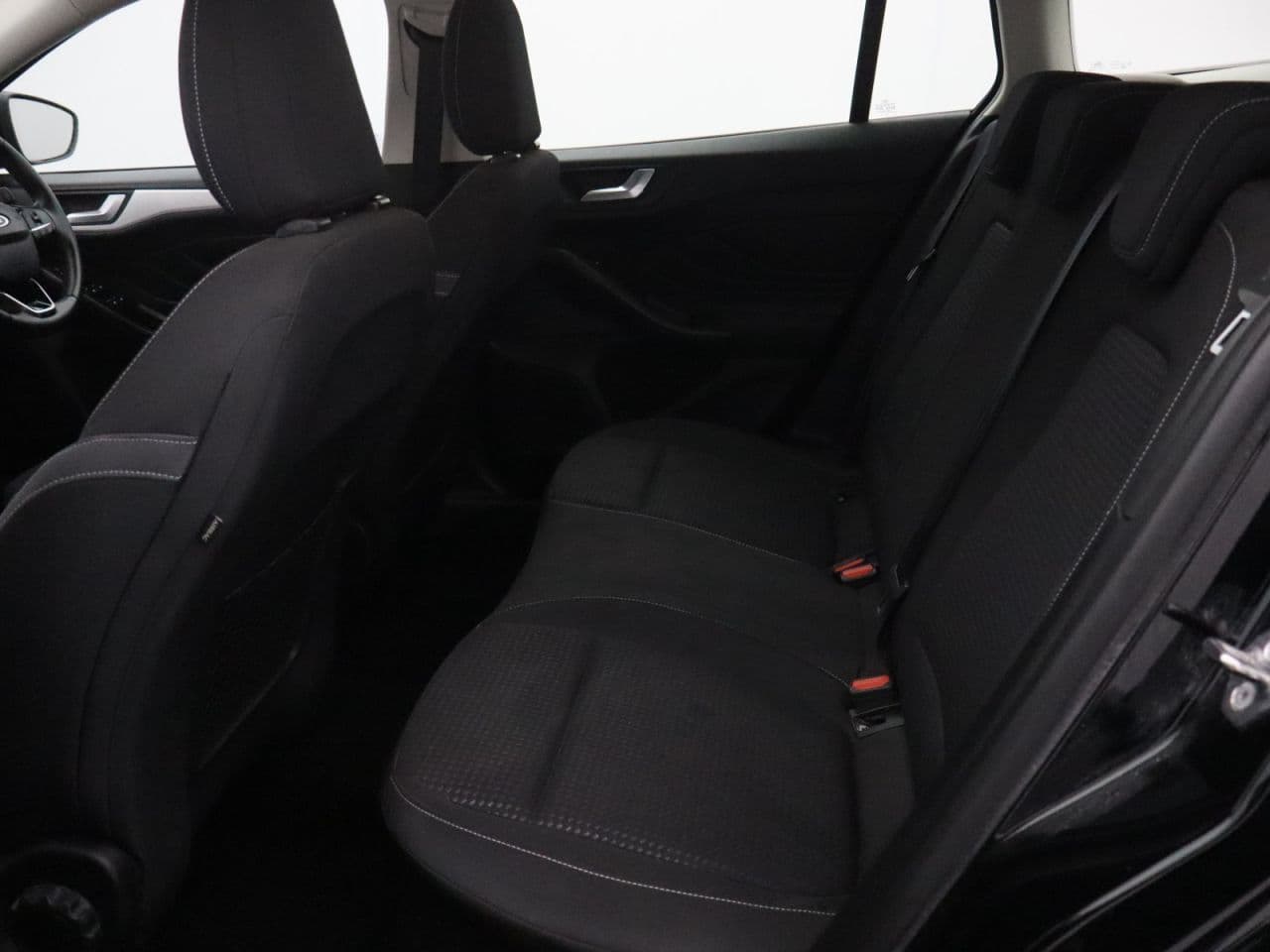Ford Focus 1.5 EcoBlue Zetec — image 35