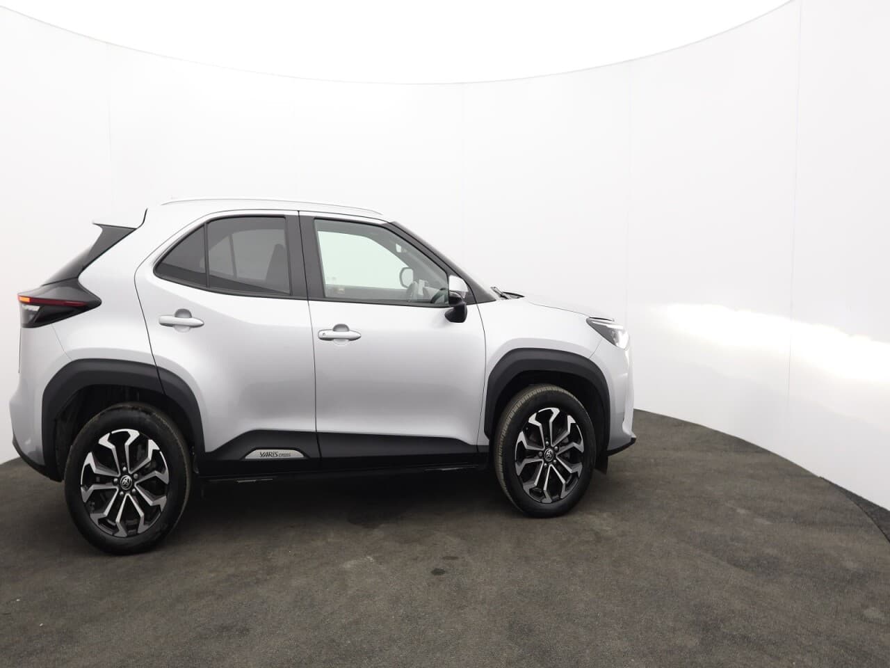 Toyota Yaris Cross 1.5 VVT-h Design — image 11