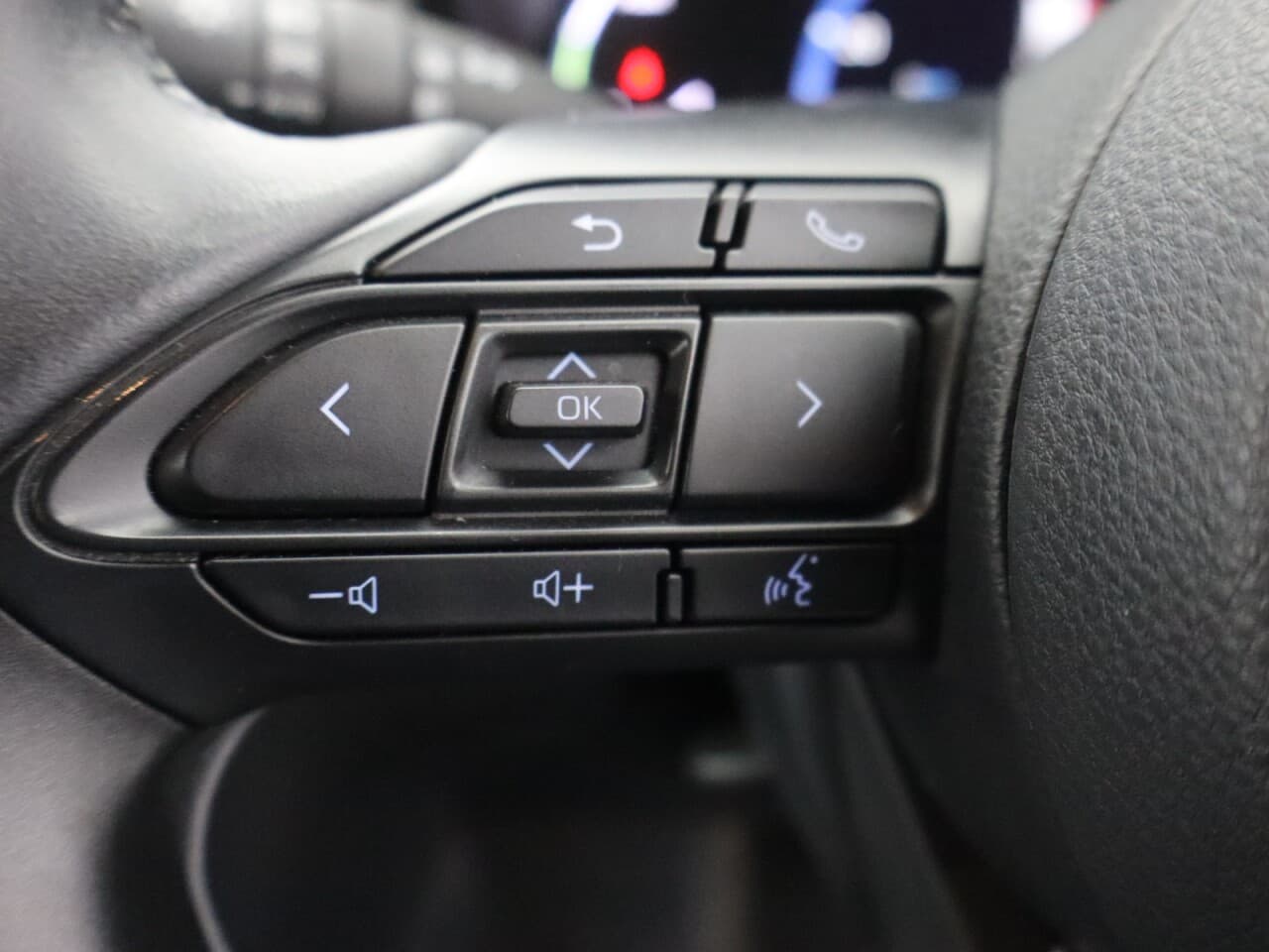 Toyota Yaris Cross 1.5 VVT-h Design — image 24