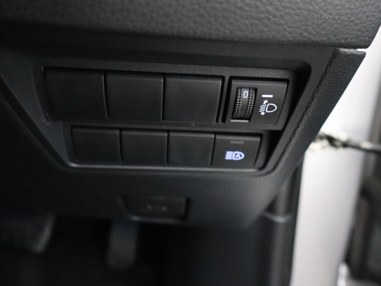 Toyota Yaris Cross 1.5 VVT-h Design — image 27