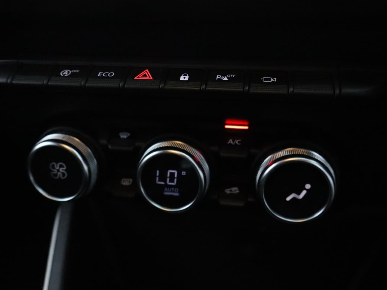 Dacia Duster 1.0 TCe Prestige — image 22