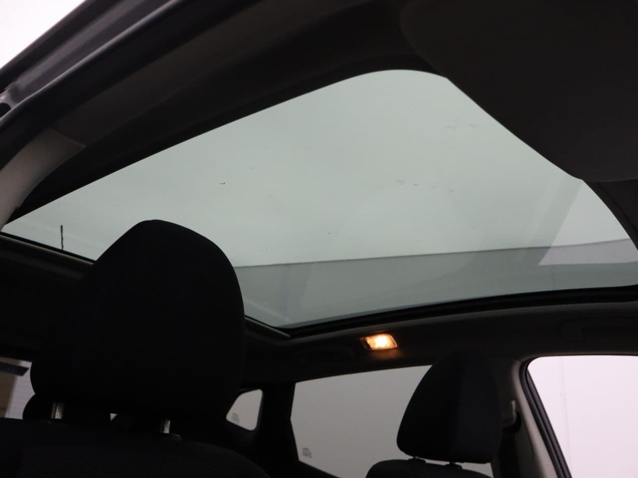 Nissan Qashqai 1.2 DIG-T N-Connecta — image 29