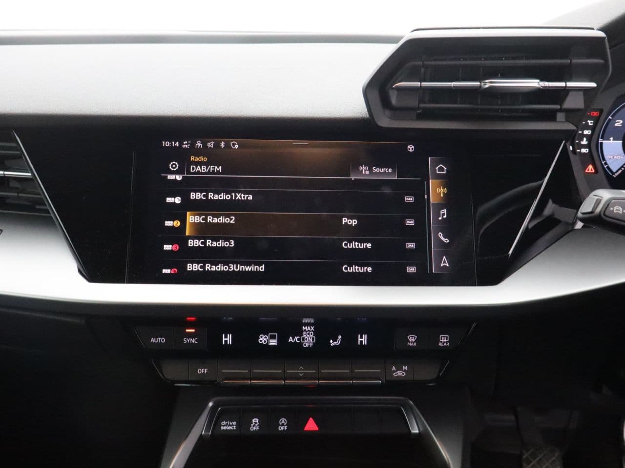 Audi A3 1.5 TFSI 35 Sport Sportback — image 17