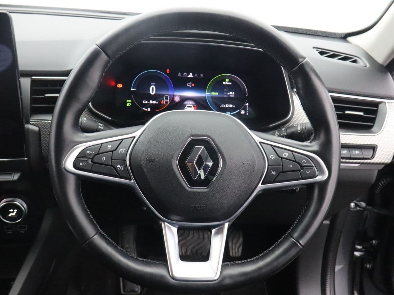 Renault Arkana 1.6 E-TECH S Edition — image 16
