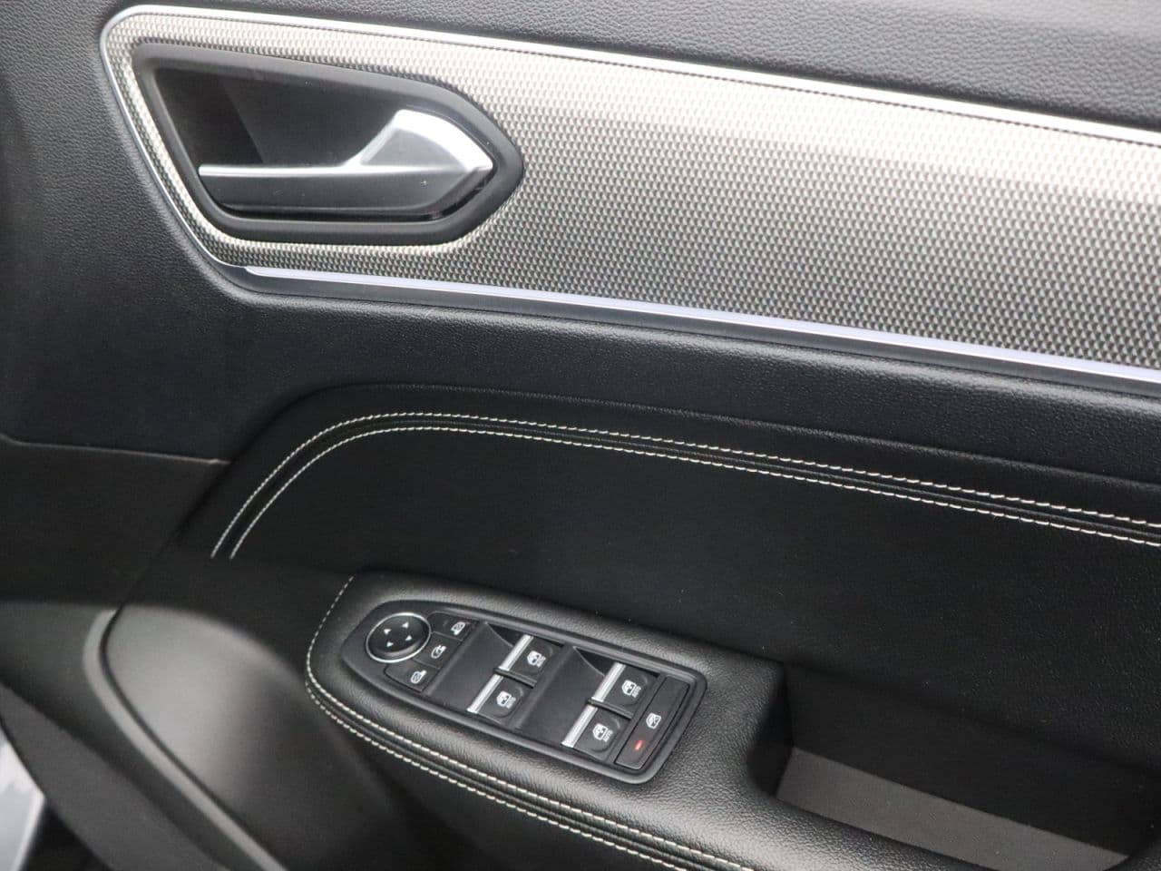 Renault Arkana 1.6 E-TECH S Edition — image 30