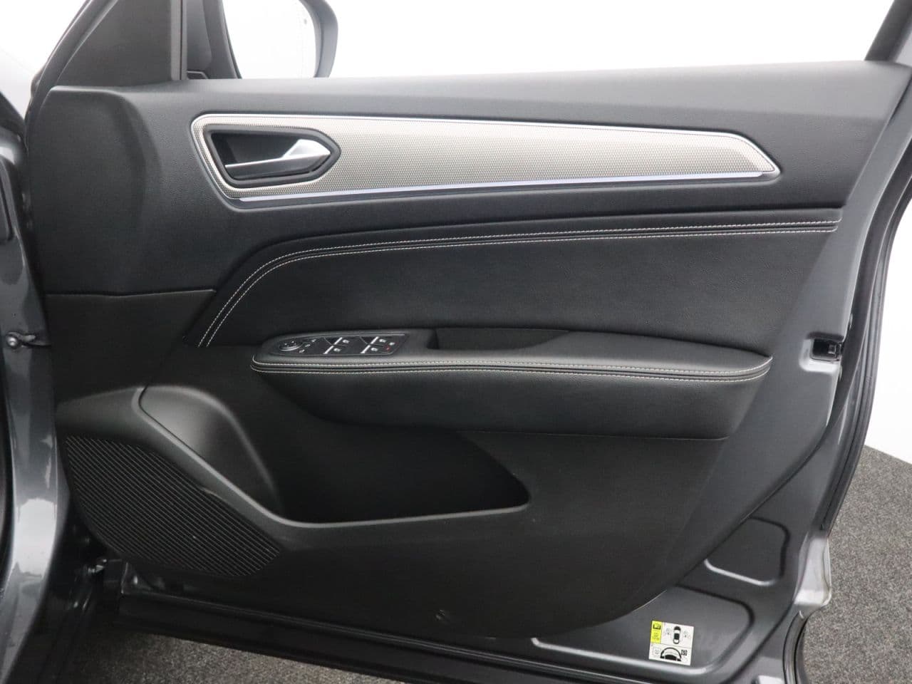 Renault Arkana 1.6 E-TECH S Edition — image 32