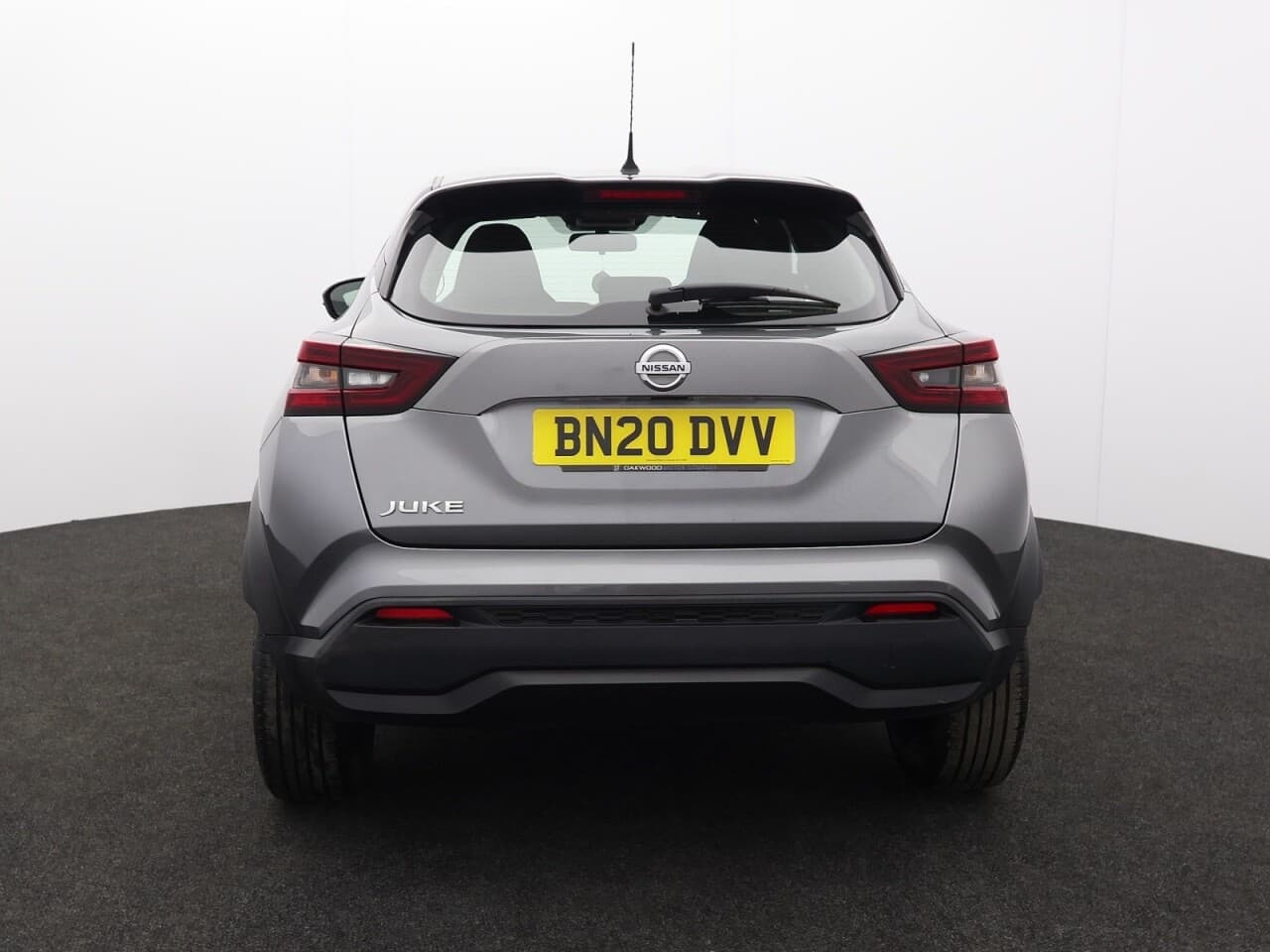 Nissan Juke 1.0 DIG-T Visia — image 9