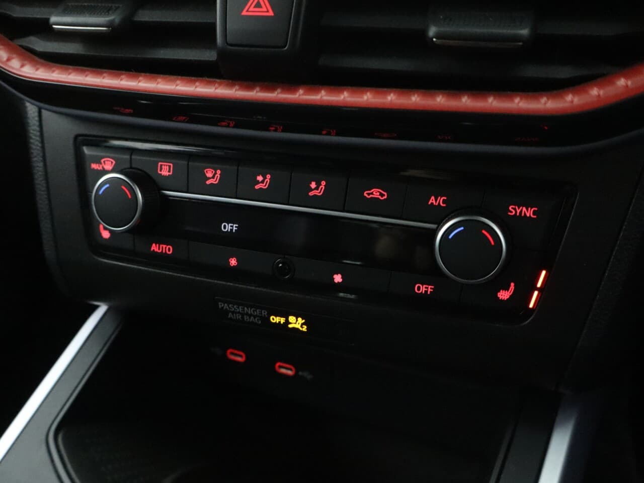 Seat Arona 1.0 TSI FR Sport — image 28