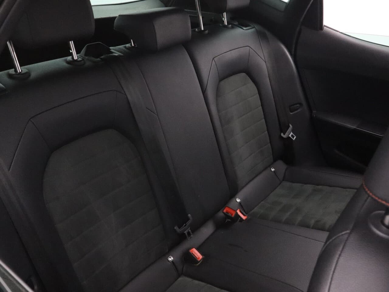Seat Arona 1.0 TSI FR Sport — image 41