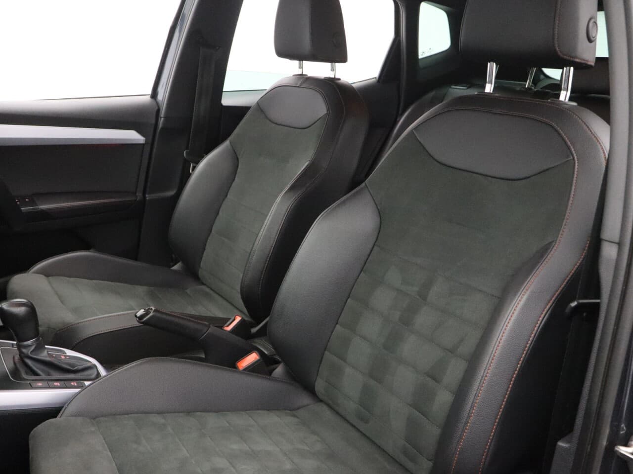 Seat Arona 1.0 TSI FR Sport — image 40