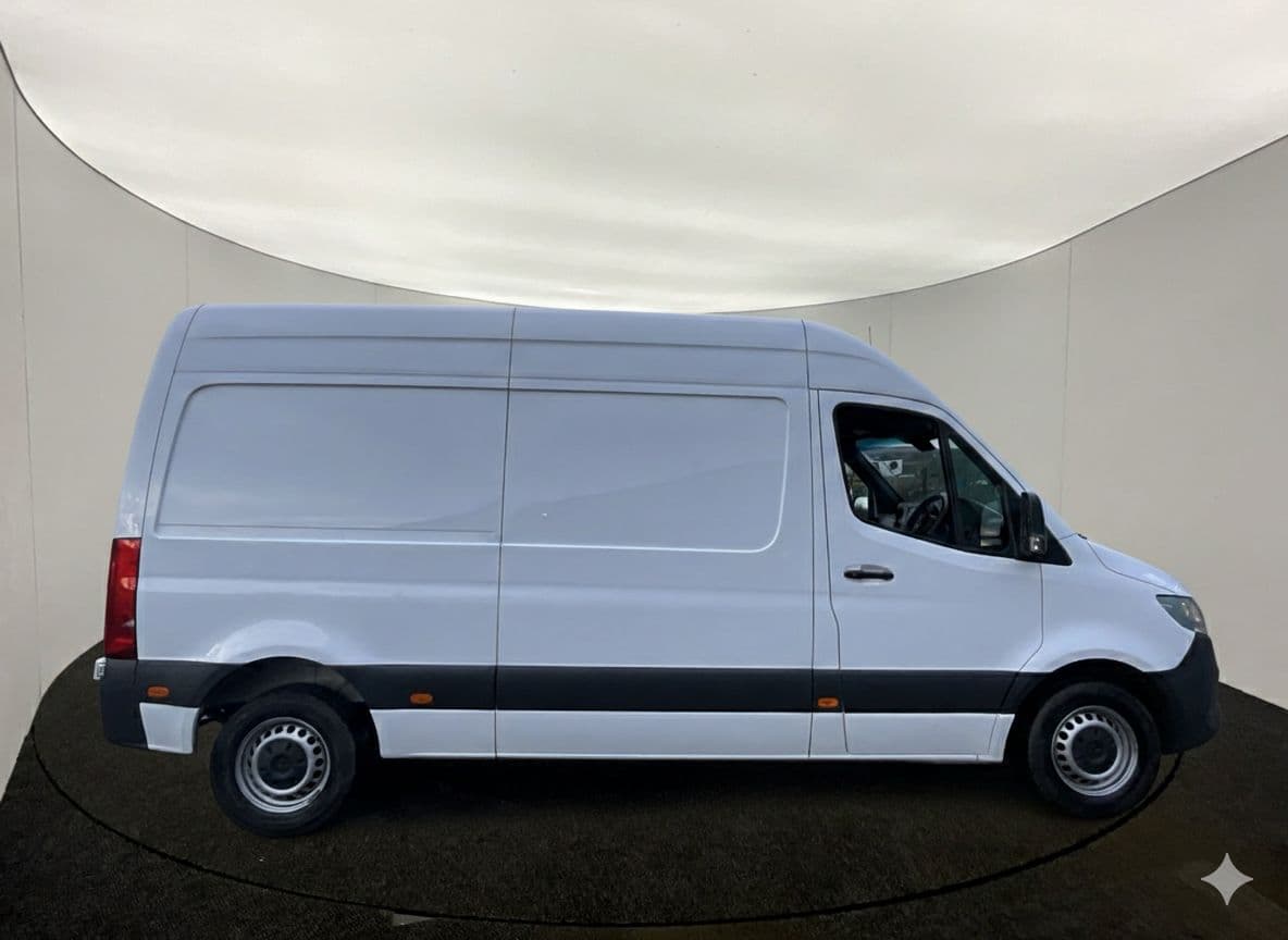 Mercedes-Benz Sprinter 2.0 315 CDI Premium — image 11