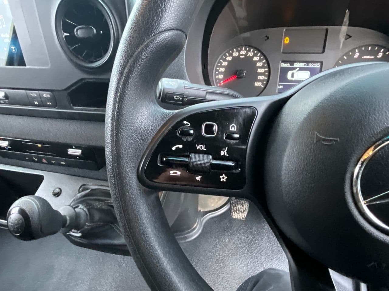 Mercedes-Benz Sprinter 2.0 315 CDI Premium — image 17