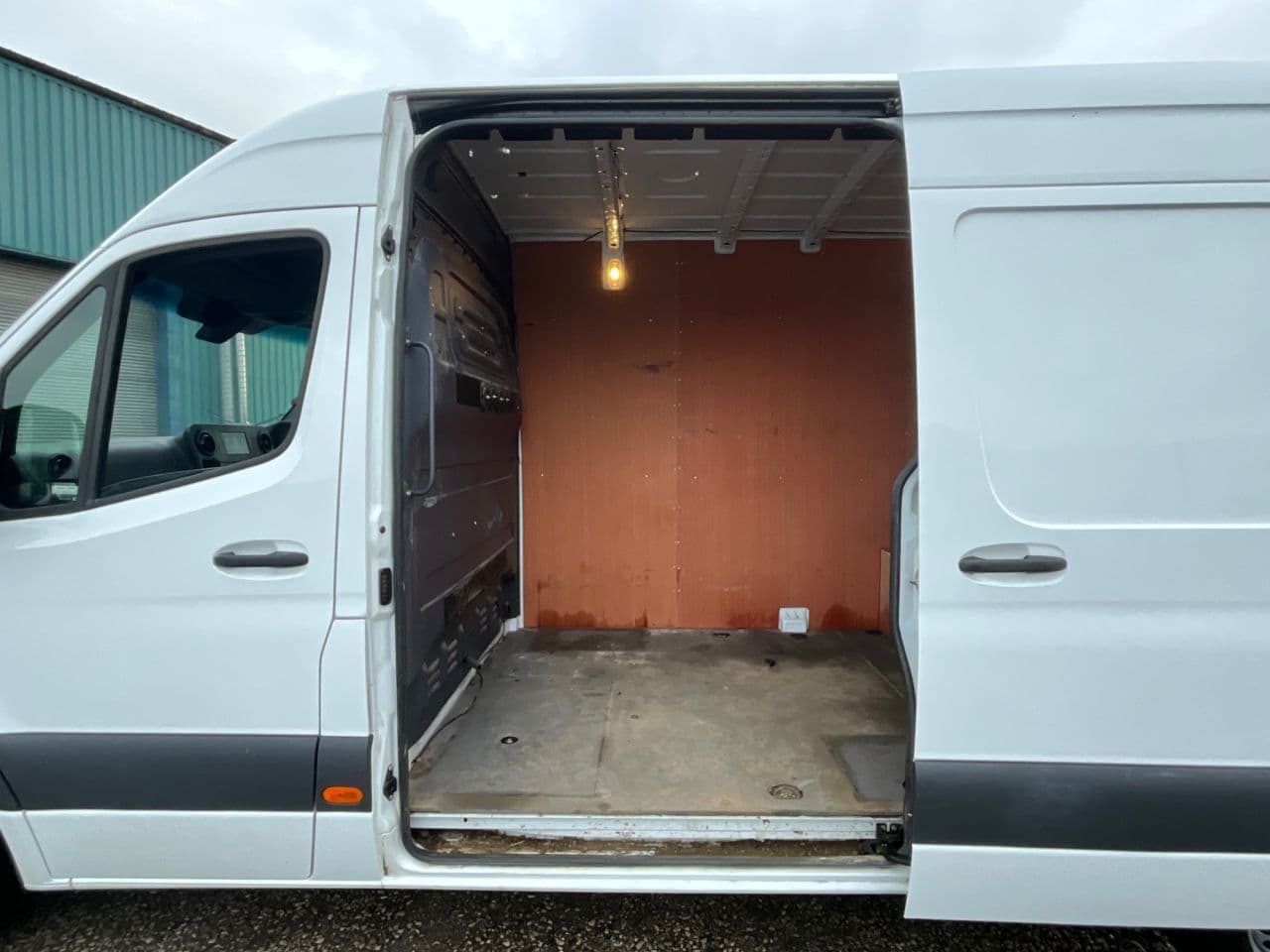 Mercedes-Benz Sprinter 2.0 315 CDI Premium — image 38