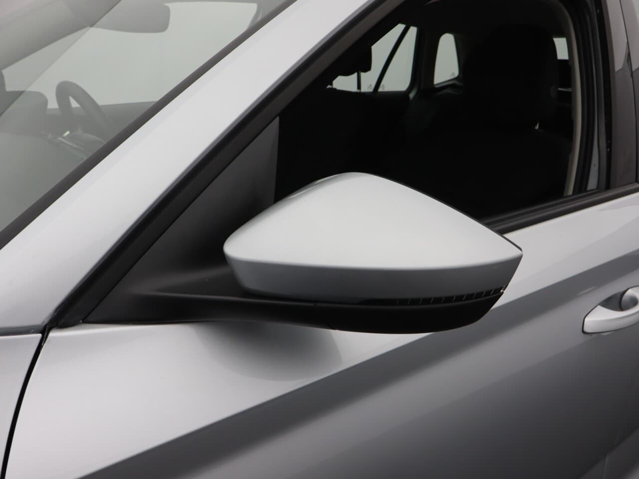 Skoda Kamiq 1.0 TSI SE — image 52