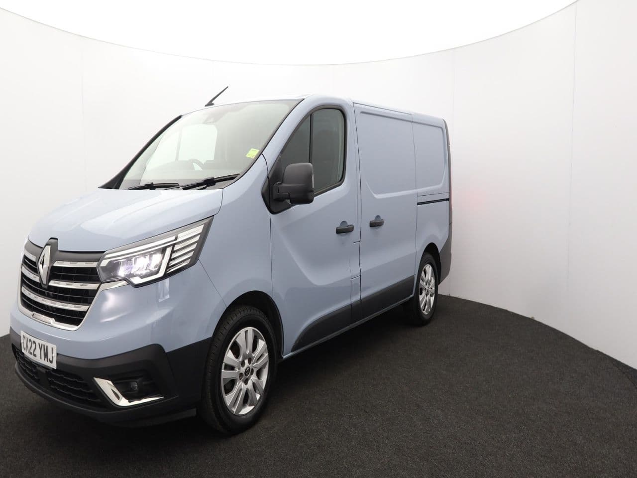 Renault Trafic 2.0 dCi Blue SL28 Sport — image 6