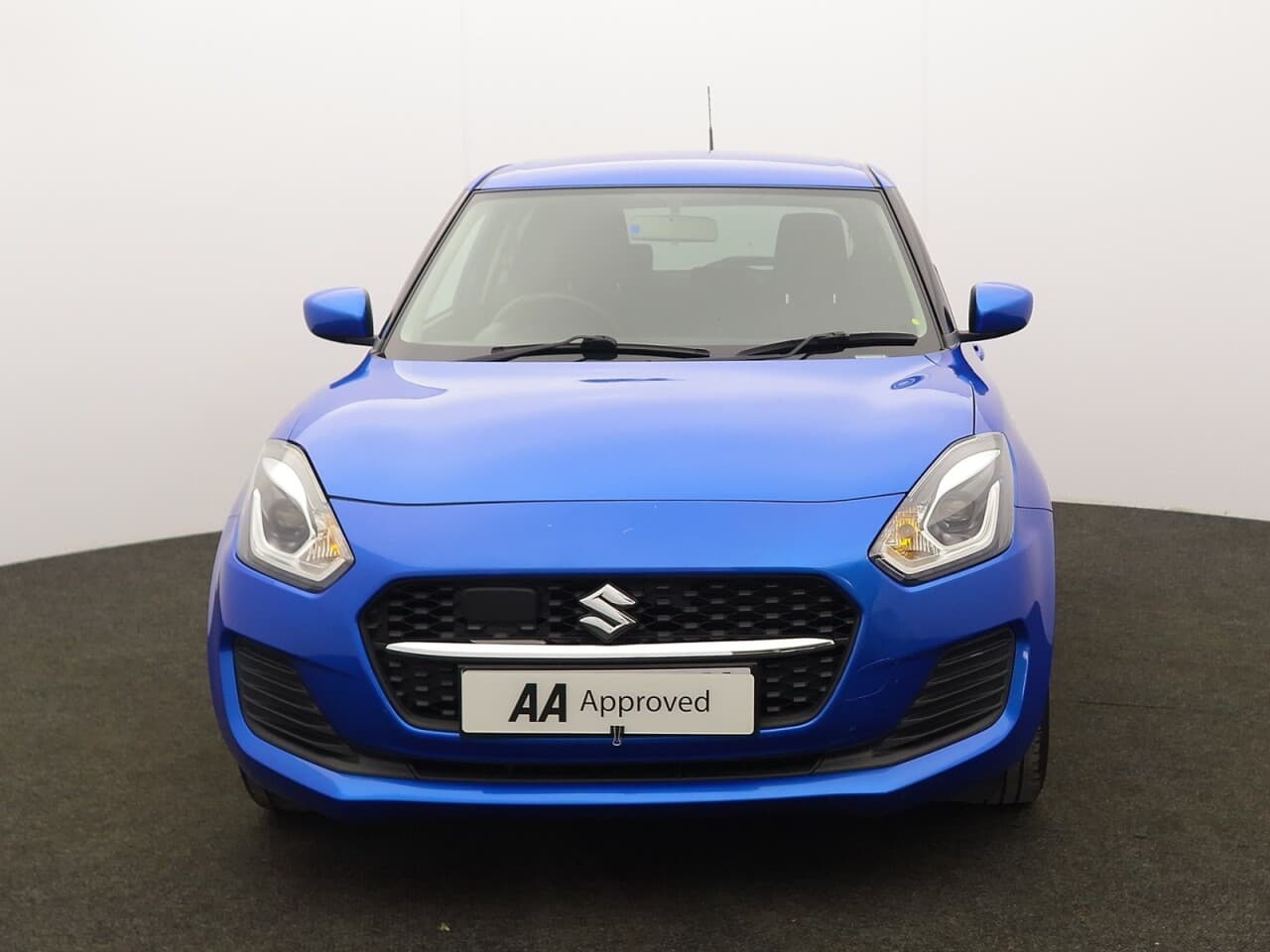 Suzuki Swift 1.2 Dualjet MHEV SZ-L — image 4