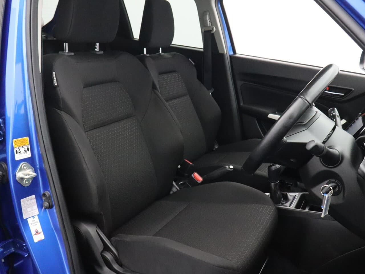 Suzuki Swift 1.2 Dualjet MHEV SZ-L — image 14