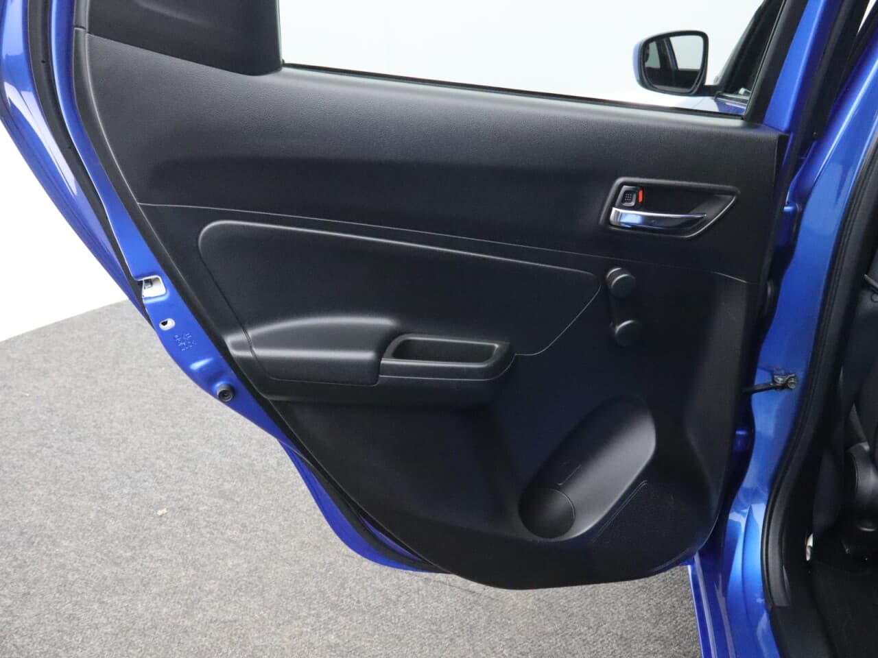 Suzuki Swift 1.2 Dualjet MHEV SZ-L — image 39