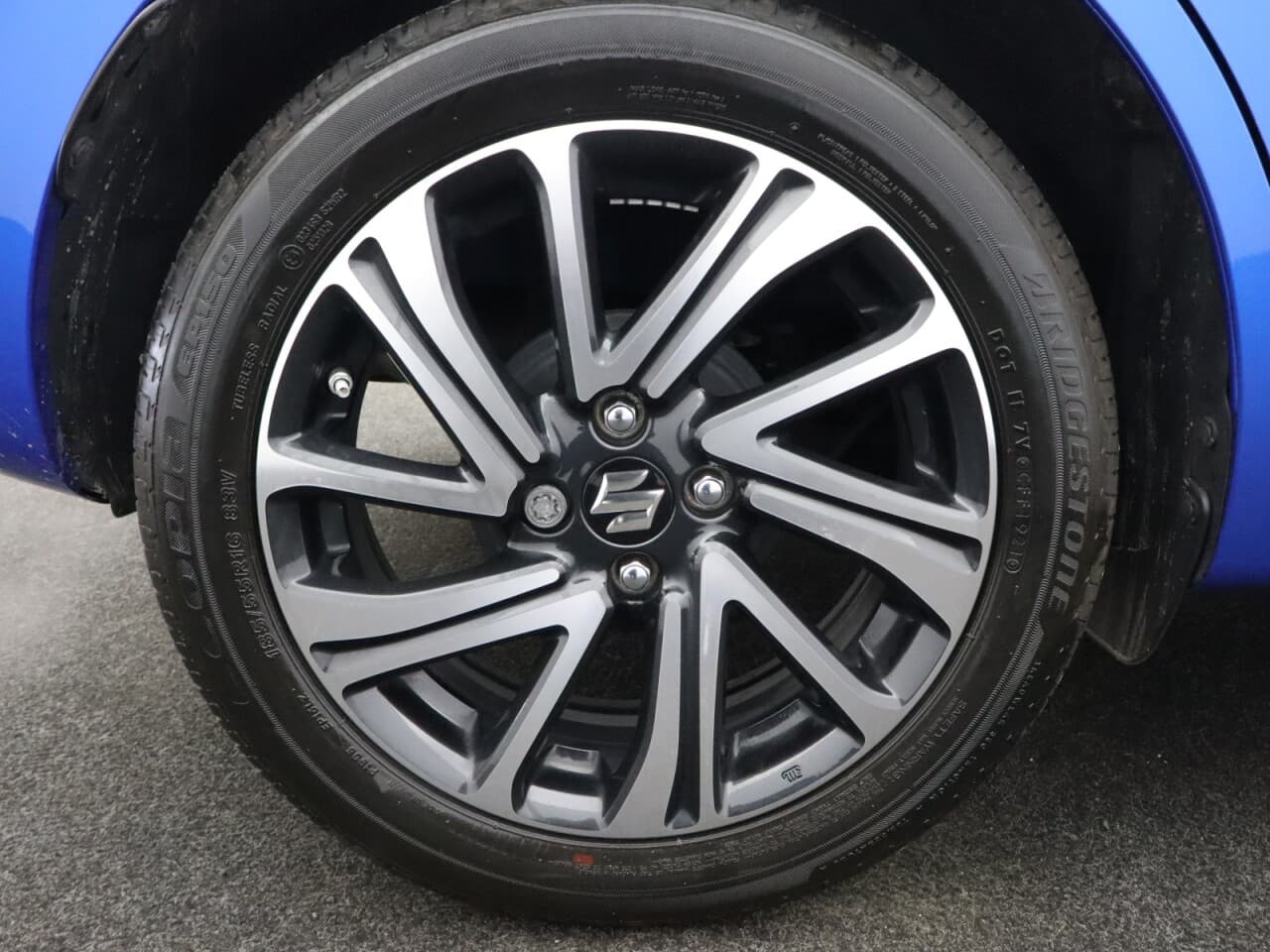 Suzuki Swift 1.2 Dualjet MHEV SZ-L — image 52