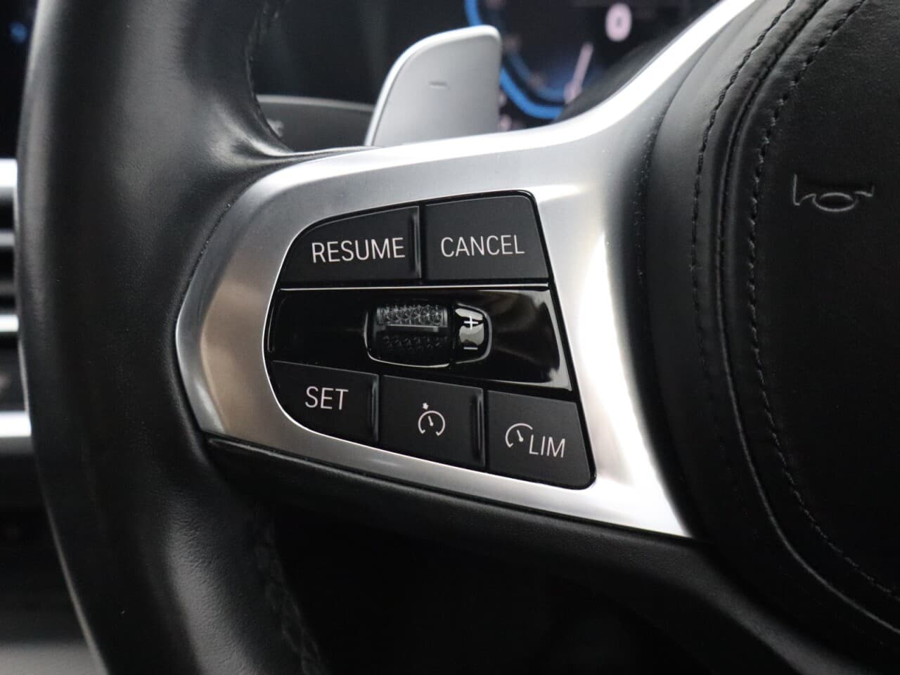 BMW 3 Series 2.0 330e 12kWh M Sport — image 20
