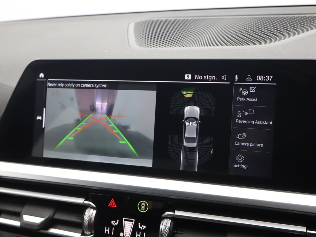 BMW 3 Series 2.0 330e 12kWh M Sport — image 36