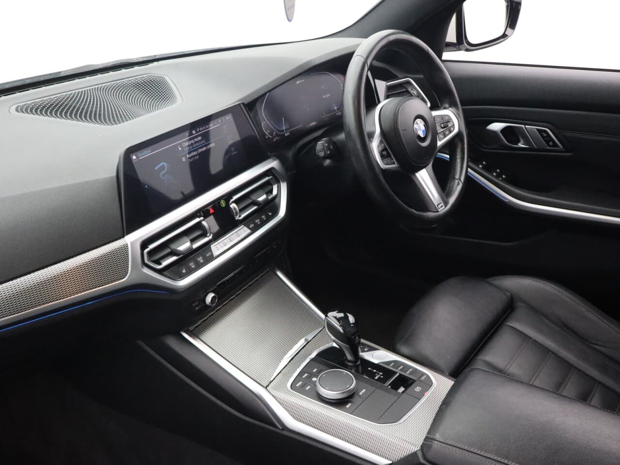 BMW 3 Series 2.0 330e 12kWh M Sport — image 48