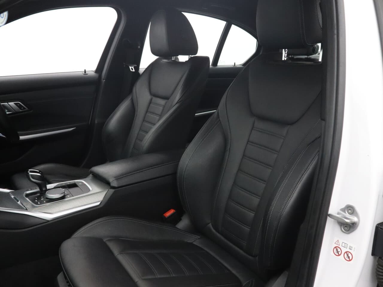 BMW 3 Series 2.0 330e 12kWh M Sport — image 50