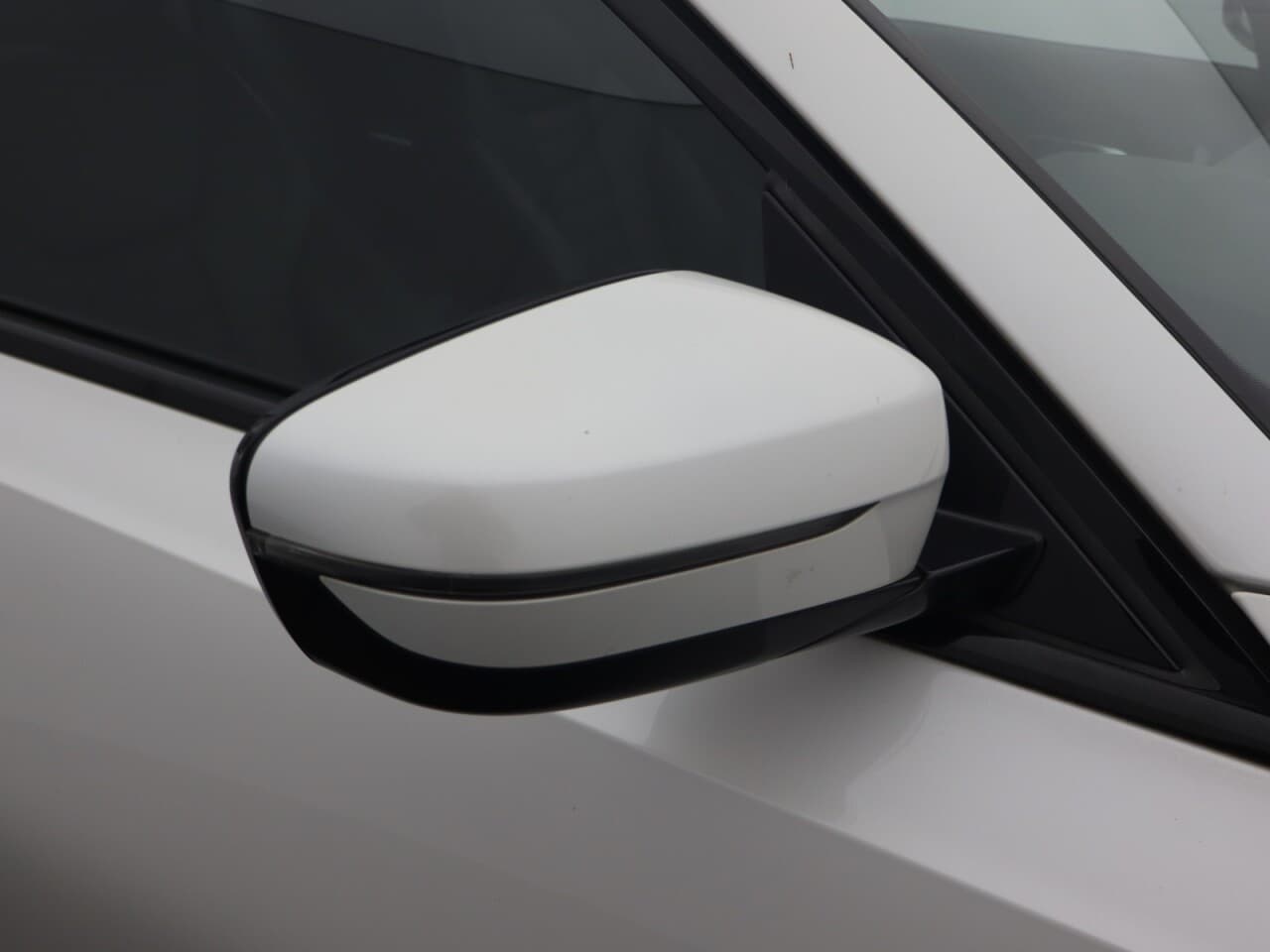 BMW 3 Series 2.0 330e 12kWh M Sport — image 64