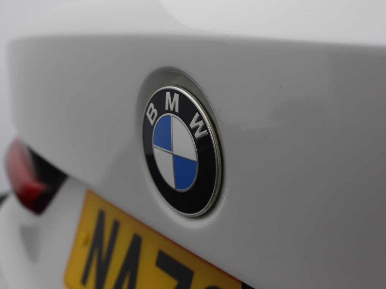 BMW 3 Series 2.0 330e 12kWh M Sport — image 75