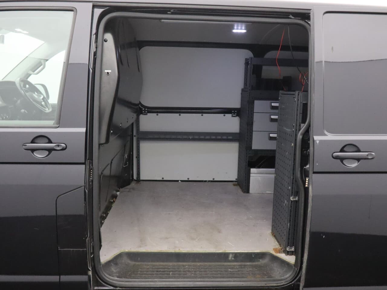 Volkswagen Transporter 2.0 TDI T32 Highline — image 16