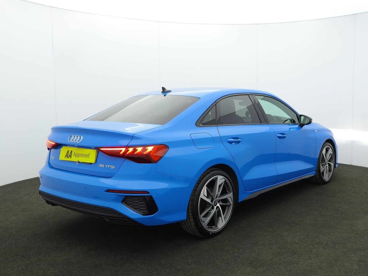 Audi A3 1.5 TFSI 35 Edition 1 — image 10