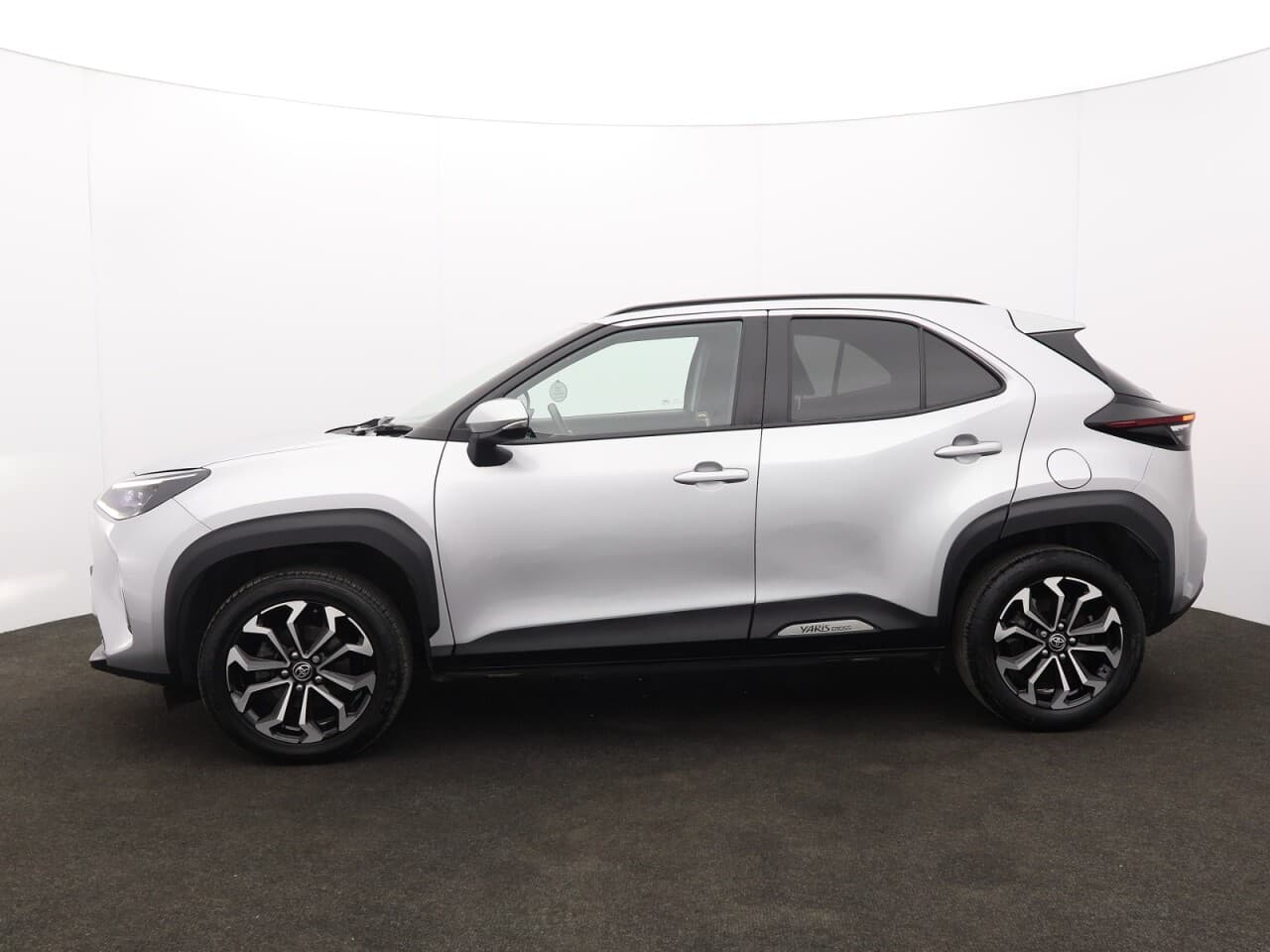 Toyota Yaris Cross 1.5 VVT-h Design — image 6