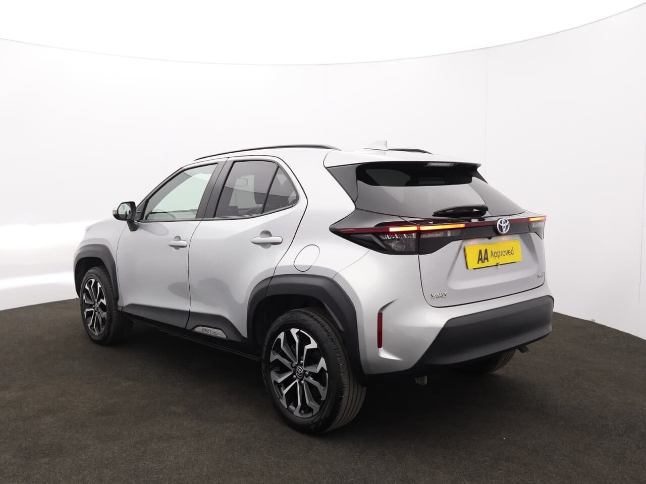 Toyota Yaris Cross 1.5 VVT-h Design — image 8