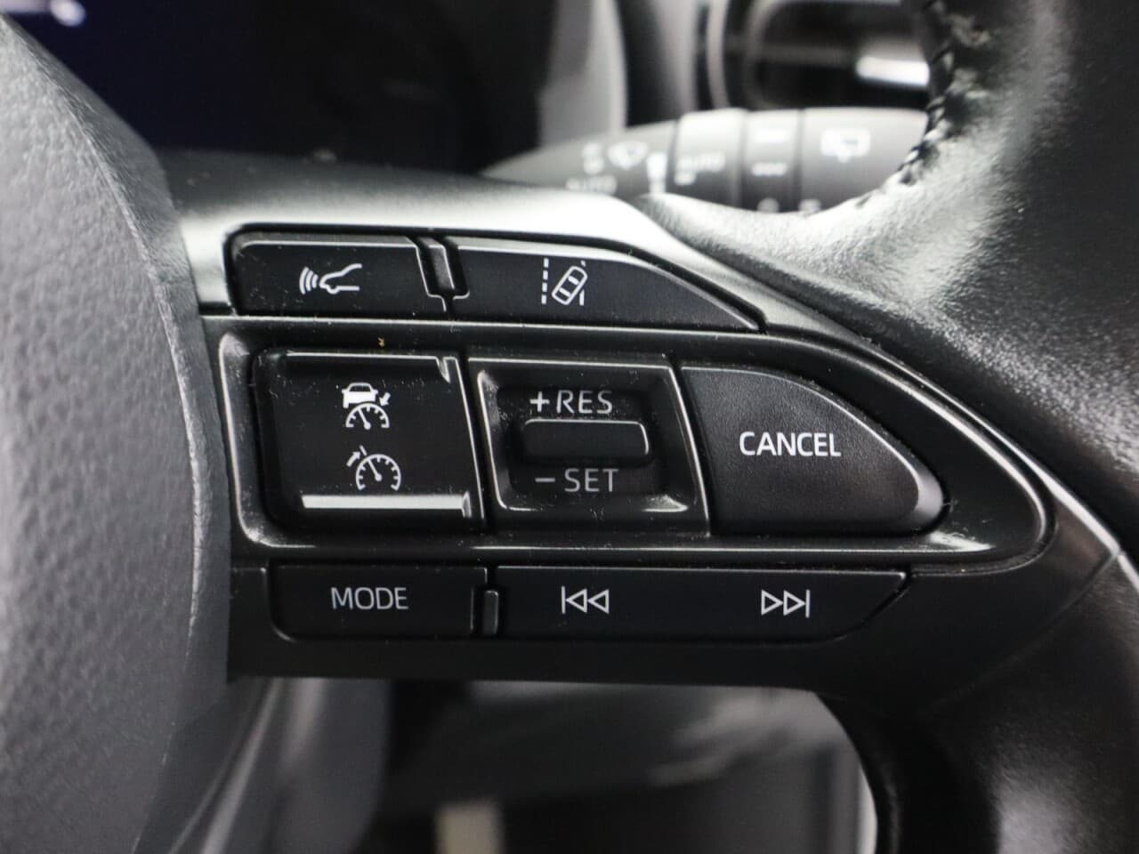 Toyota Yaris Cross 1.5 VVT-h Design — image 18