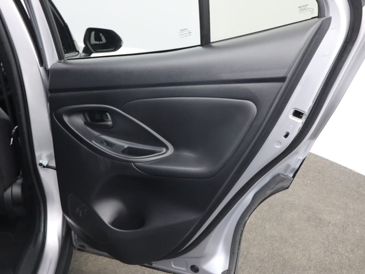 Toyota Yaris Cross 1.5 VVT-h Design — image 42