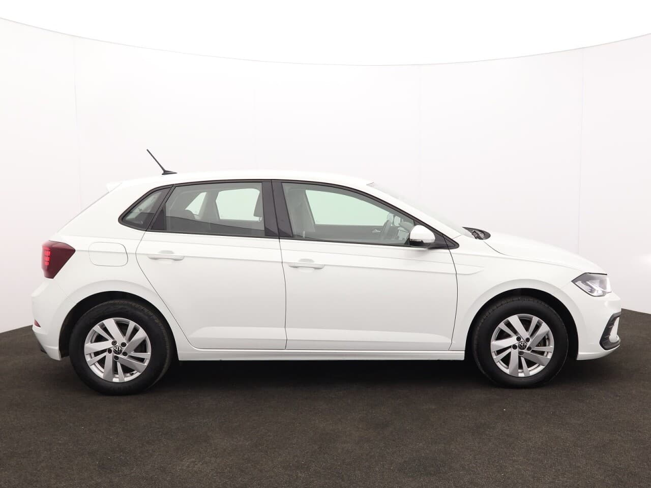 Volkswagen Polo 1.0 TSI Life — image 11