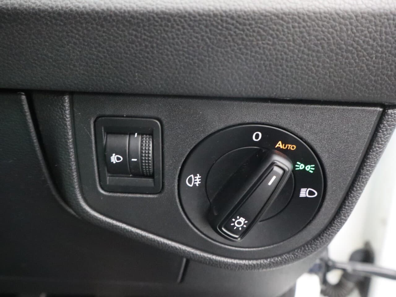 Volkswagen Polo 1.0 TSI Life — image 21