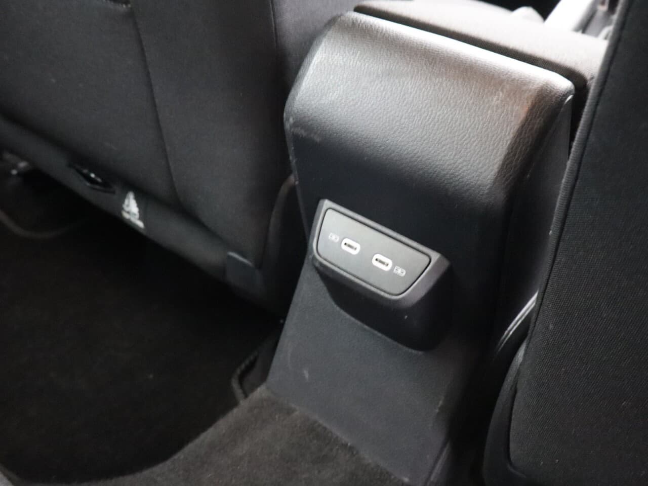 Volkswagen Polo 1.0 TSI Life — image 45