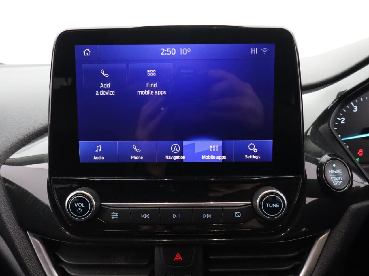 Ford Fiesta 1.0T EcoBoost MHEV Titanium X — image 28