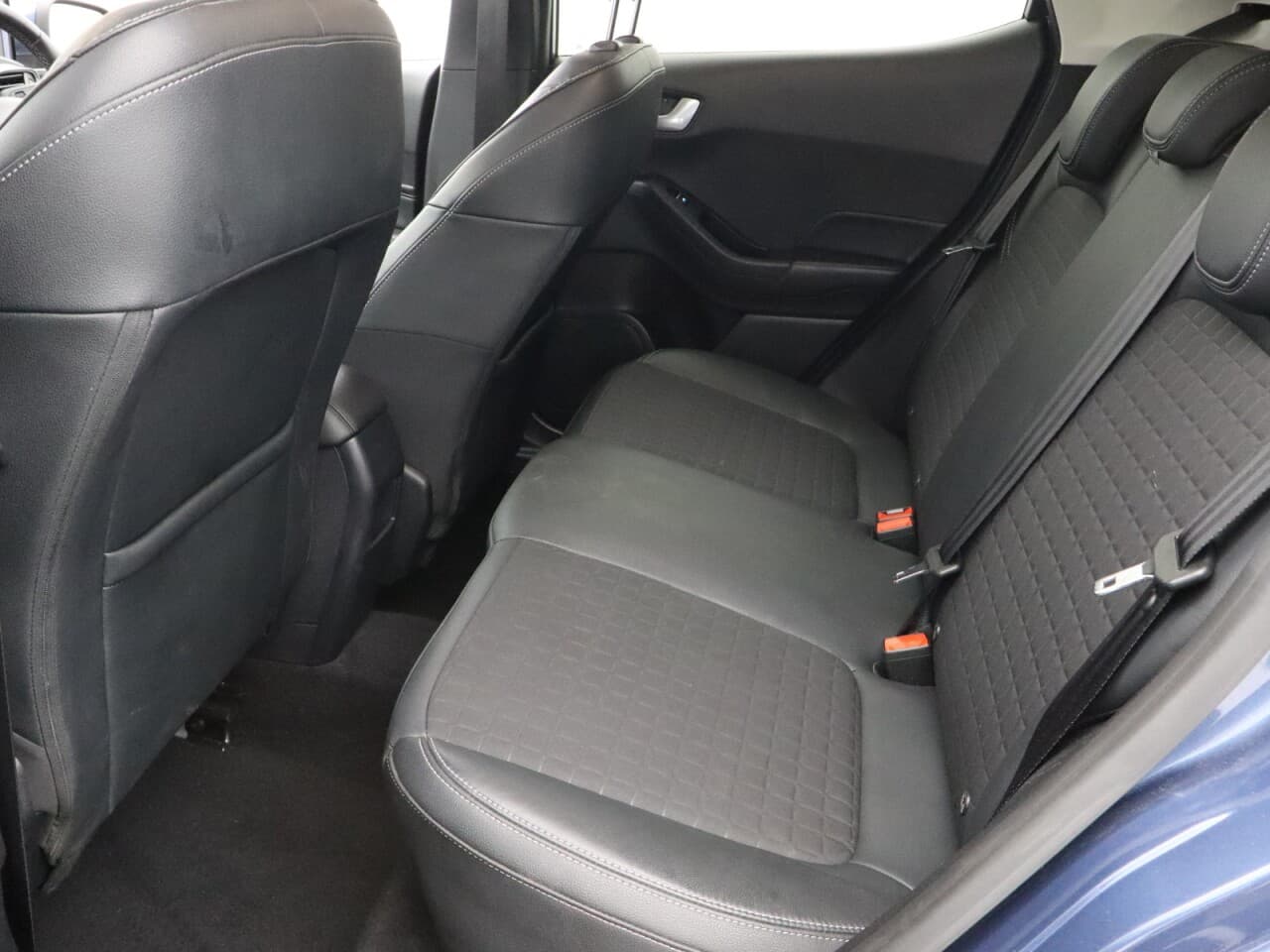 Ford Fiesta 1.0T EcoBoost MHEV Titanium X — image 41