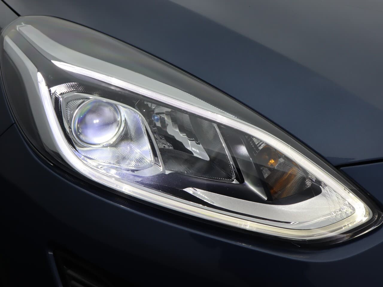 Ford Fiesta 1.0T EcoBoost MHEV Titanium X — image 49
