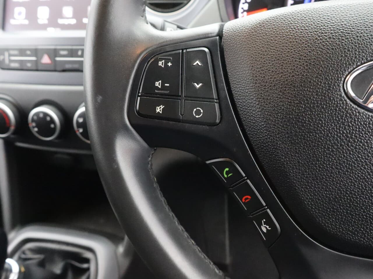 Hyundai I10 1.0 Play — image 17