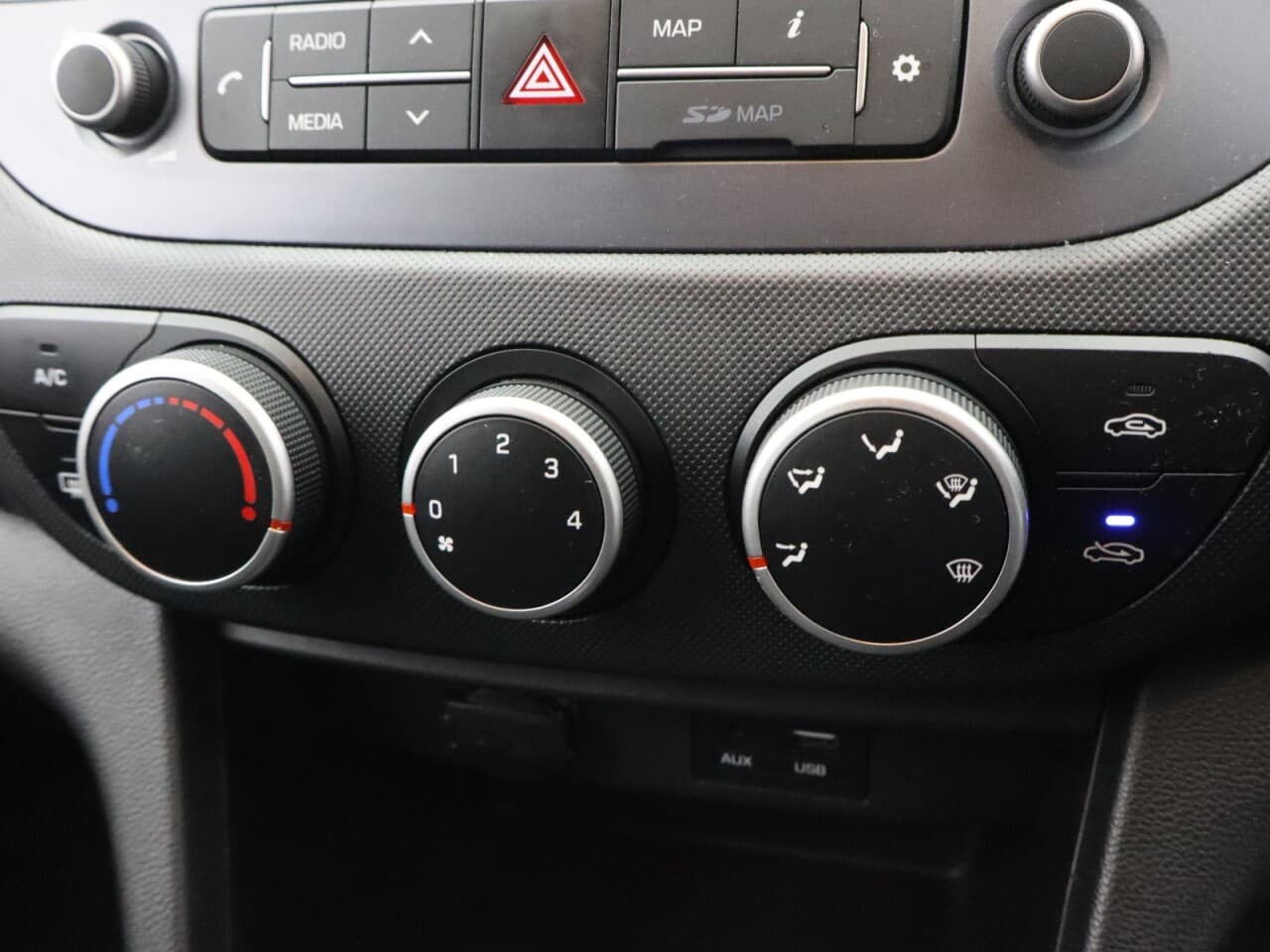 Hyundai I10 1.0 Play — image 22